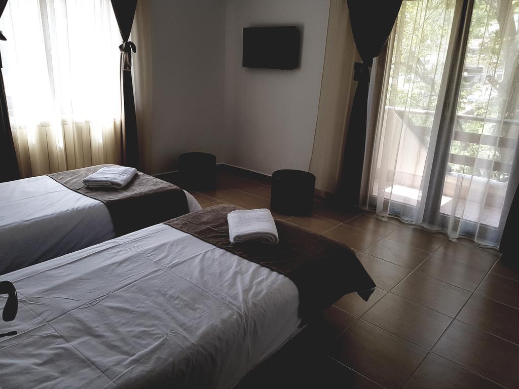 Heaven Guesthouse コルベニ エクステリア 写真