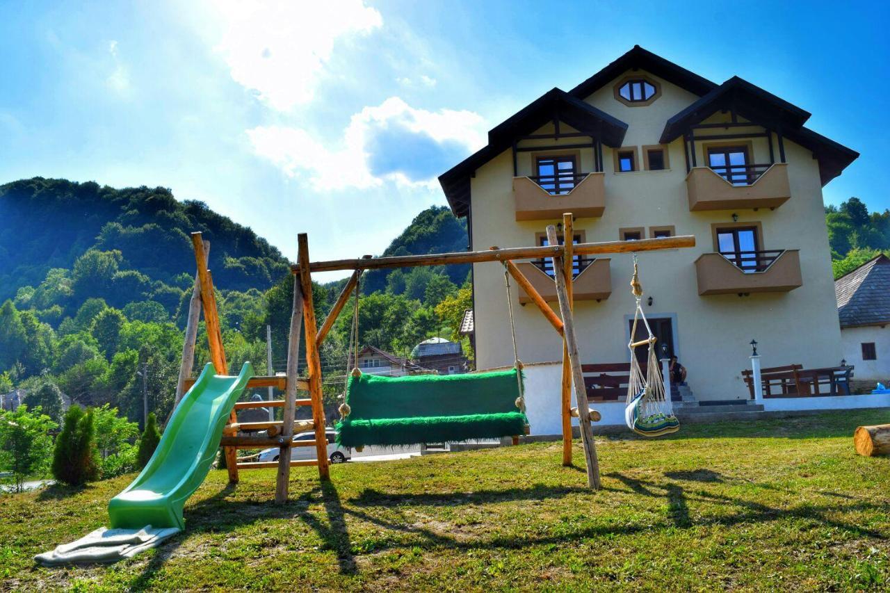 Heaven Guesthouse コルベニ エクステリア 写真